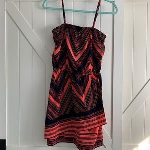 Express Coral & Navy Chevron Convertible Strapless Dress – Small Summer Vacation